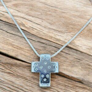 Affinity Diamonds Sterling Silver Cross Necklace‎ Pendant .925 Classic